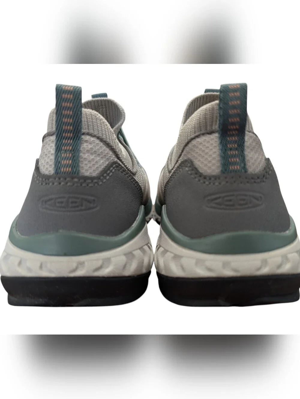 Keen Women's Light Gray and Teal Athletic Sneaker